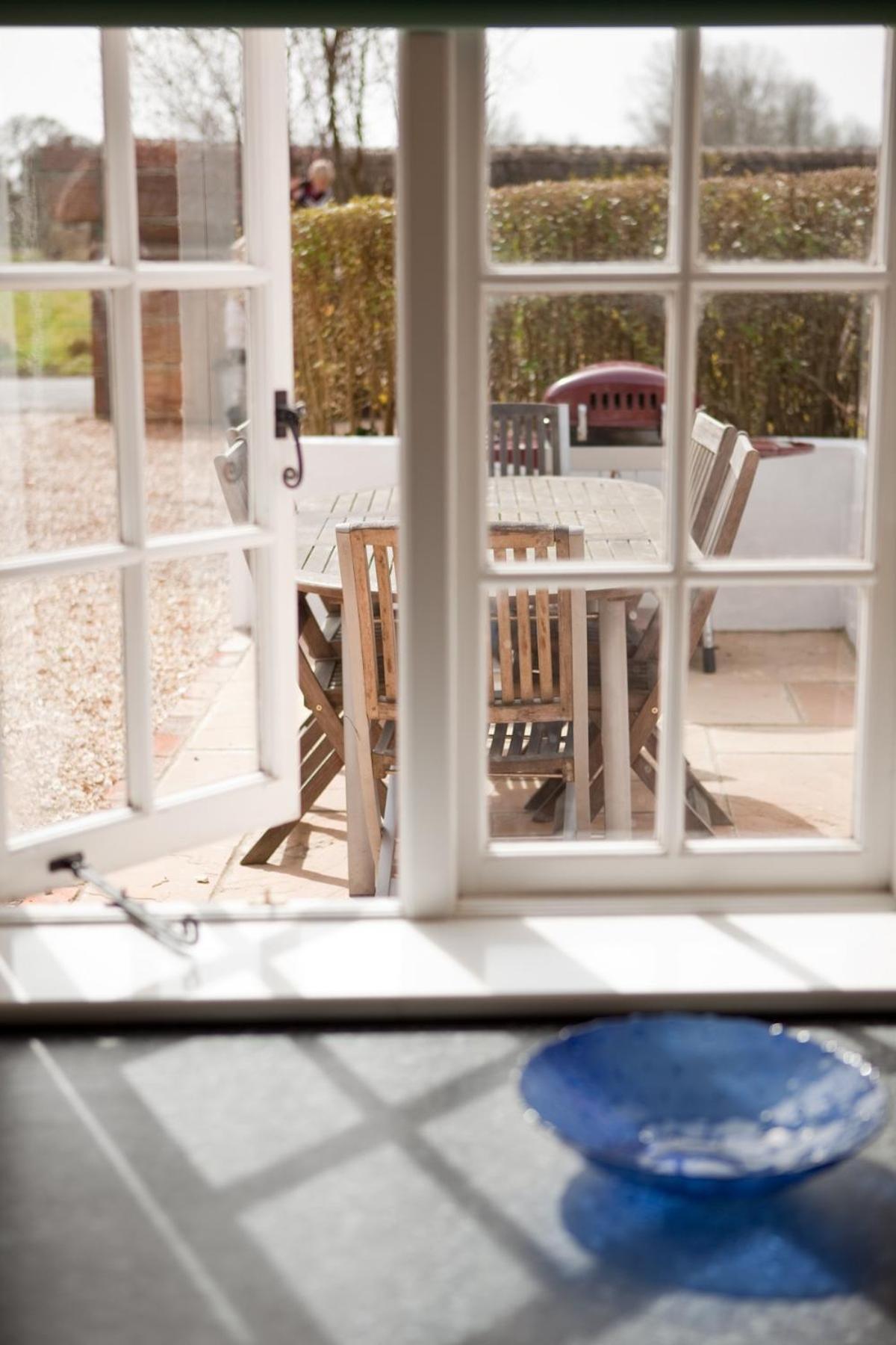 Stunning 3 Bedroom 3 Bath Self Catering Cottage Nr Stonehenge, Longleat, Avebury And Bath - Great Local Village Pub Pewsey ภายนอก รูปภาพ